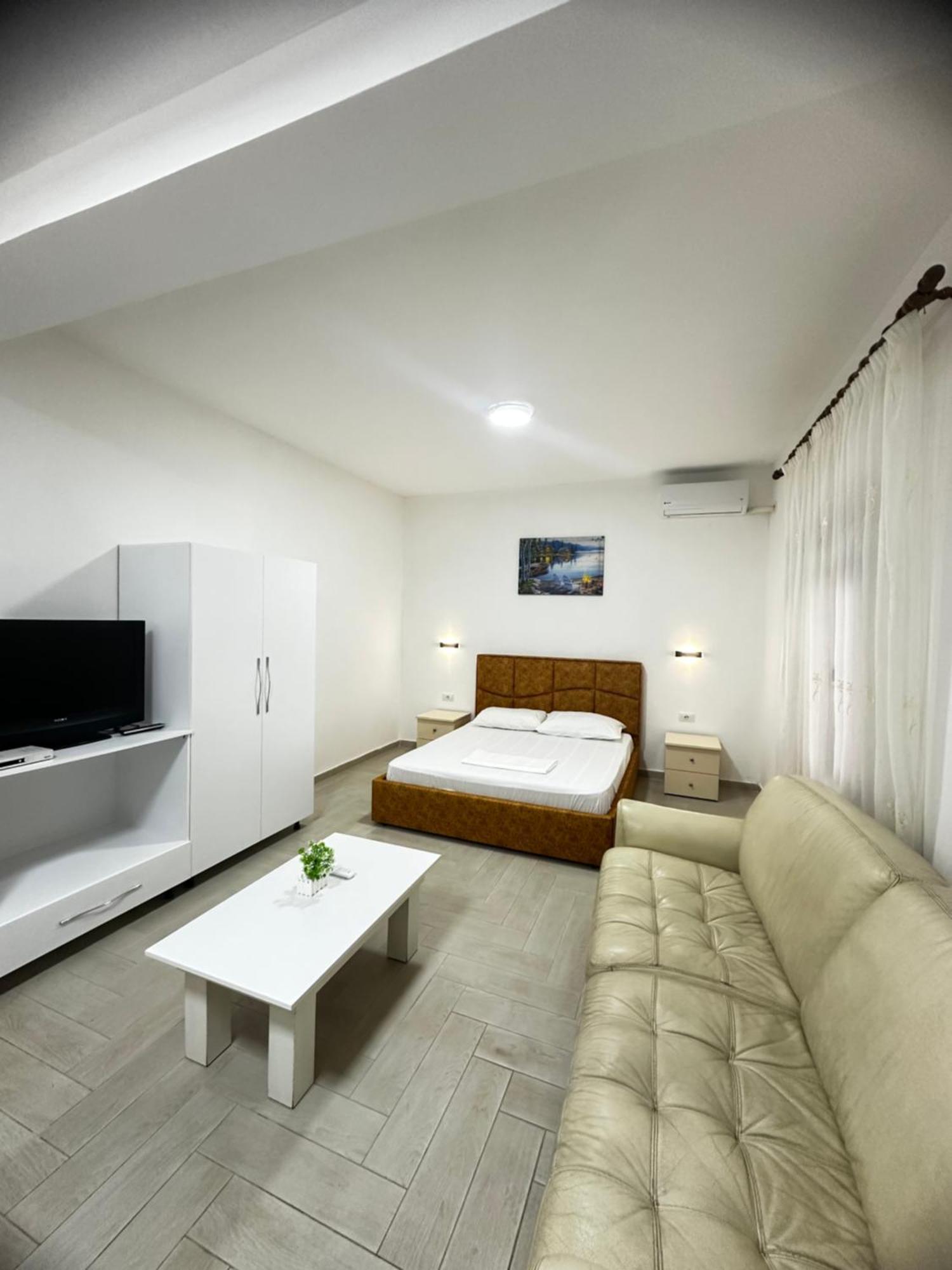 Blue Apartments Vlorë Exterior foto